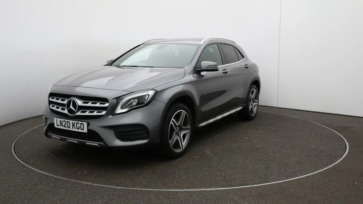 2020-mercedes-benz-gla-class-16-gla-180-amg-line-edition-7g-dct-big-26
