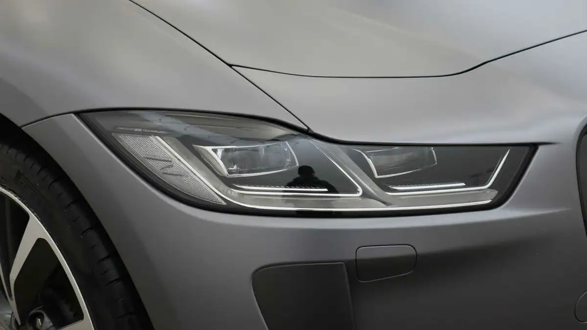 2024-jaguar-i-pace-ev400-400-sport-big-16