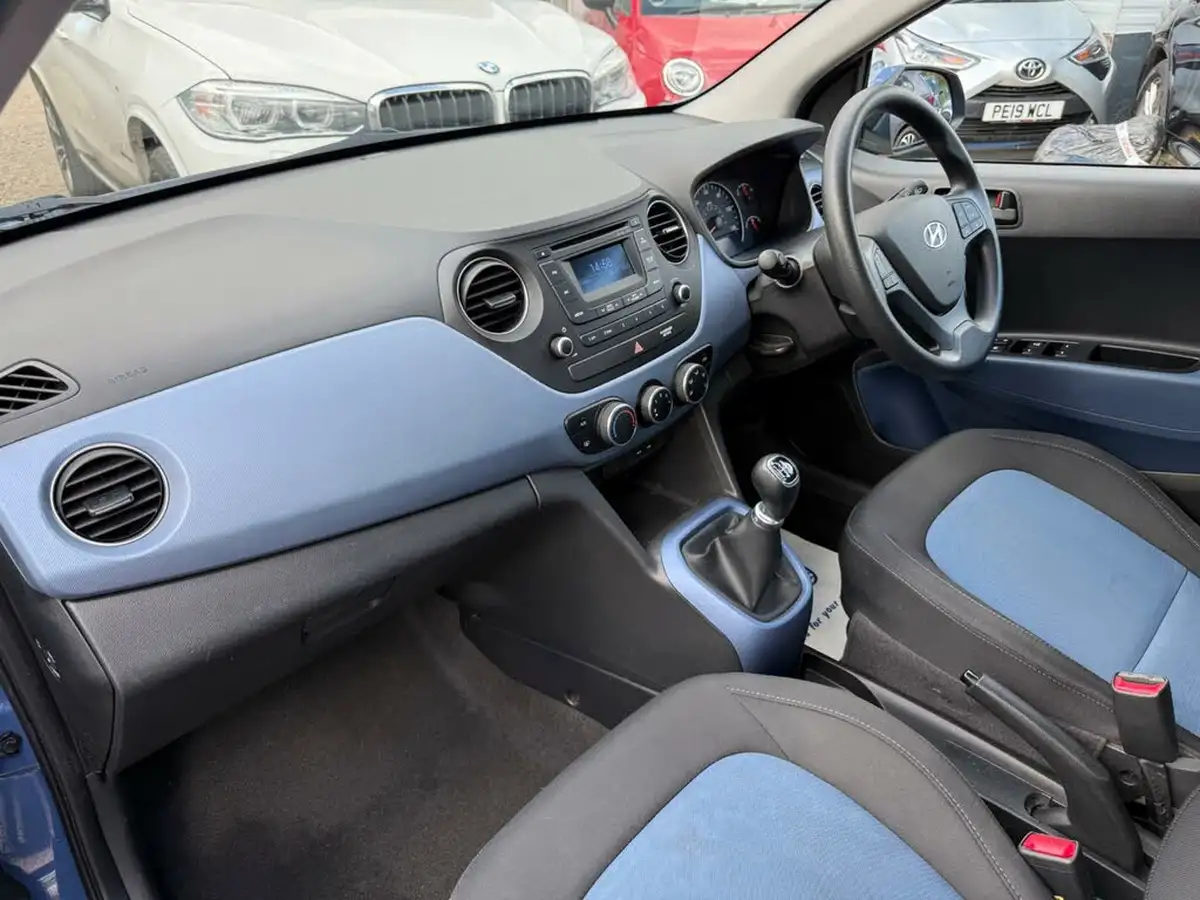 2017-hyundai-i10-12-se-big-24