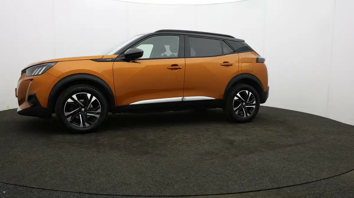 2021-peugeot-2008-suv-12-puretech-gt-big-57