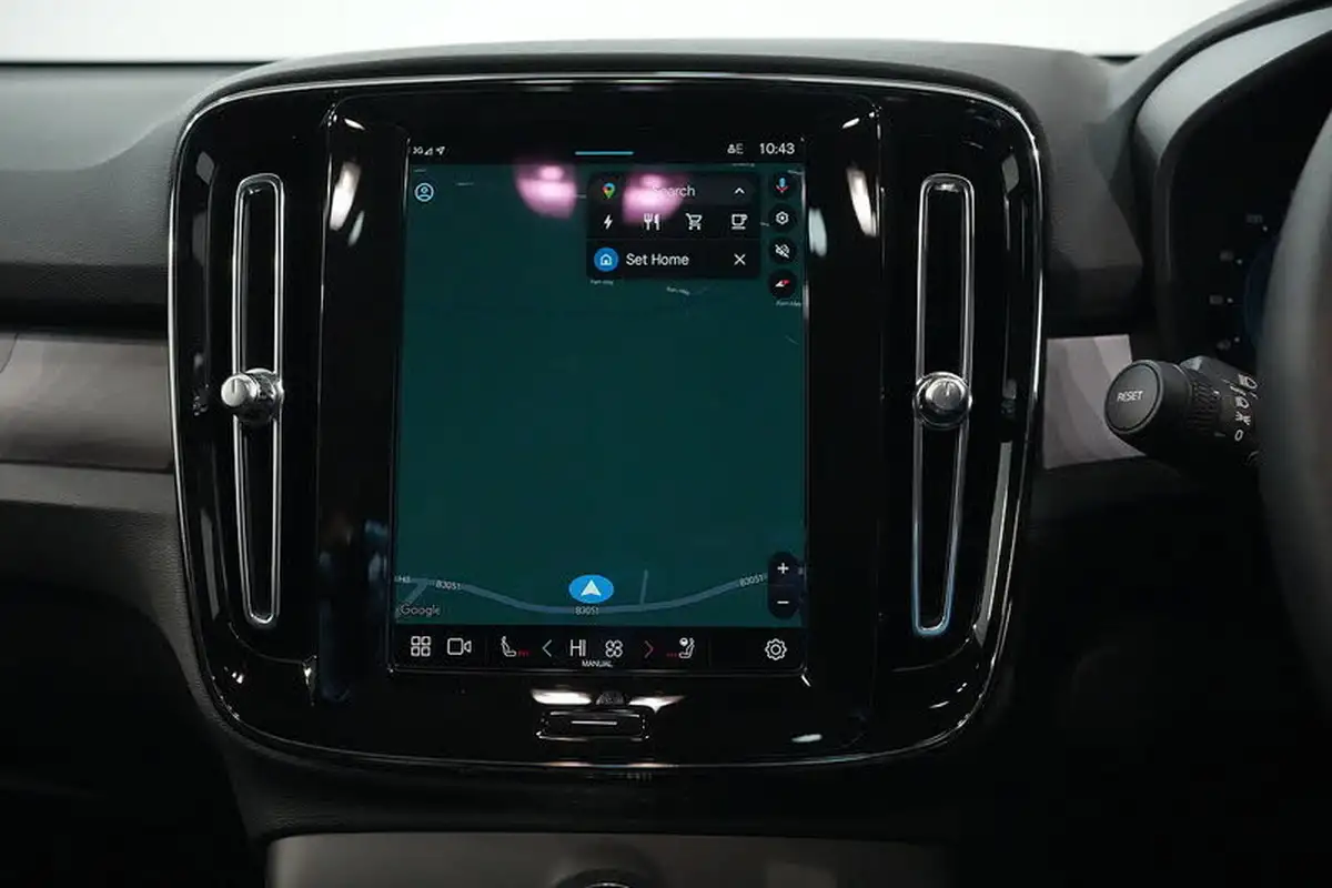 2023-volvo-c40-e-twin-recharge-ultimate-big-35