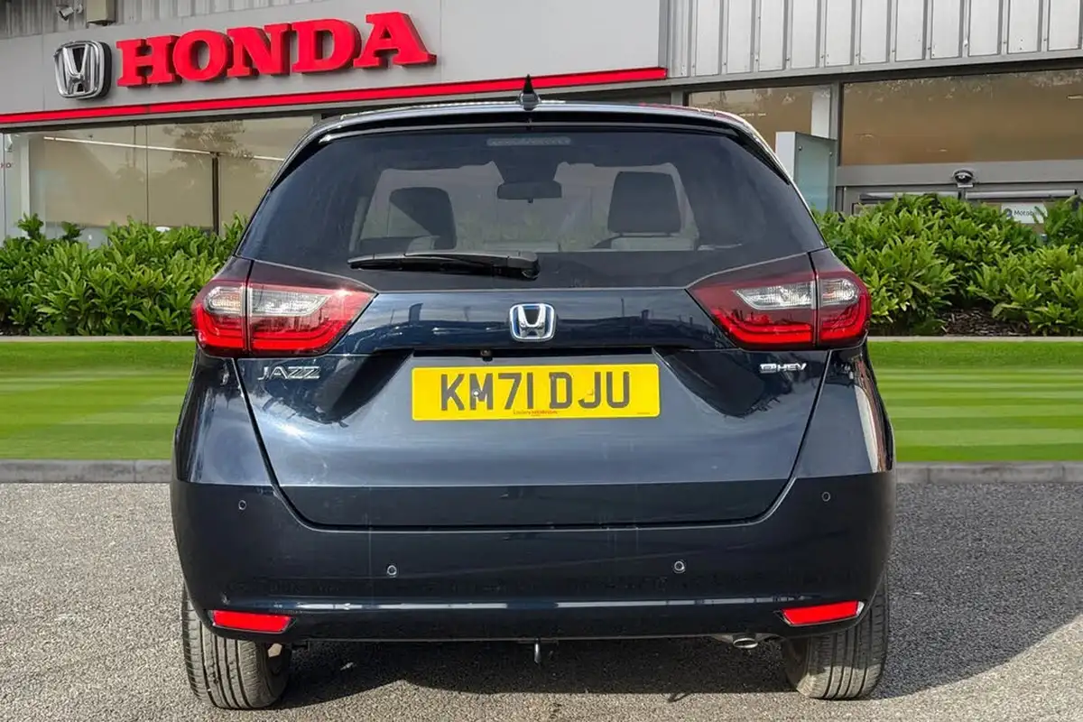 2021-honda-jazz-15-i-mmd-ex-107ps-big-7