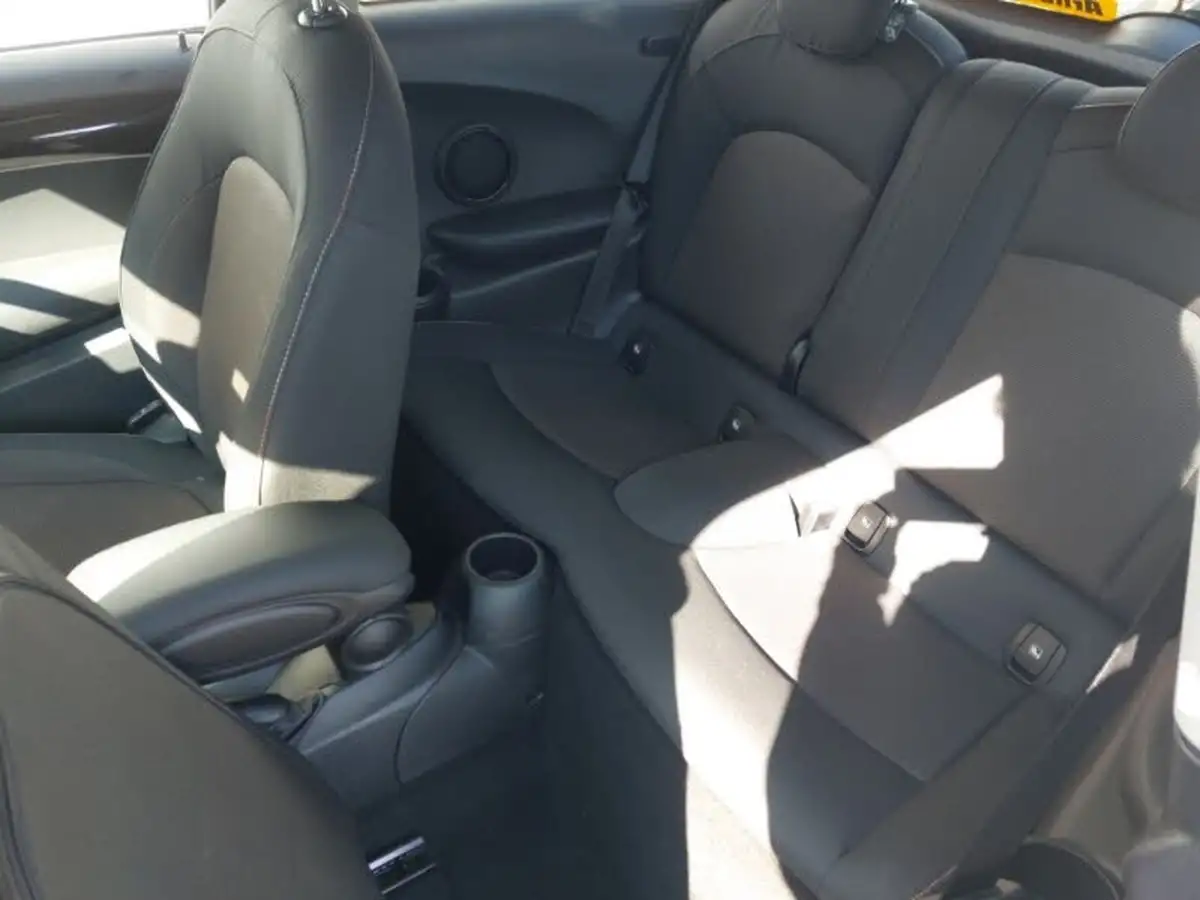 2024-mini-cooper-15-cooper-classic-premium-auto-hatchback-3d-auto-big-5