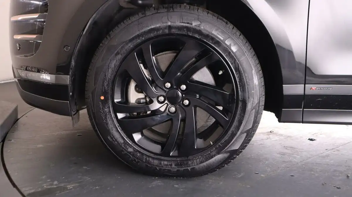 2021-land-rover-range-rover-evoque-15-p300e-r-dynamic-s-big-18