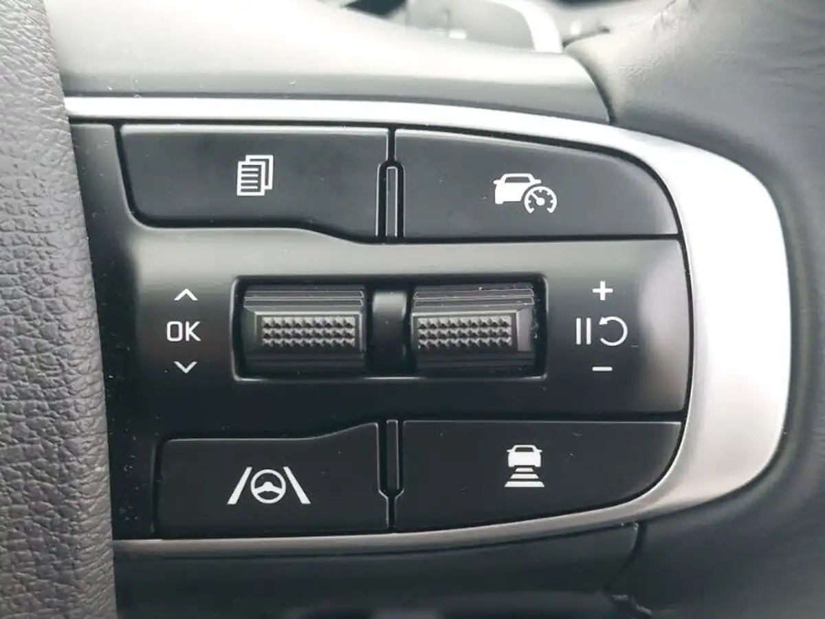2024-kia-sportage-16-t-gdi-3-207bhp-hev-auto-big-14