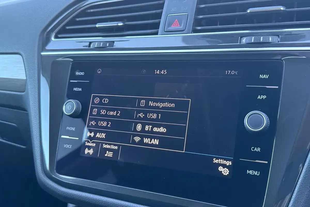 2018-volkswagen-tiguan-allspace-14-tsi-se-nav-dsg-big-48