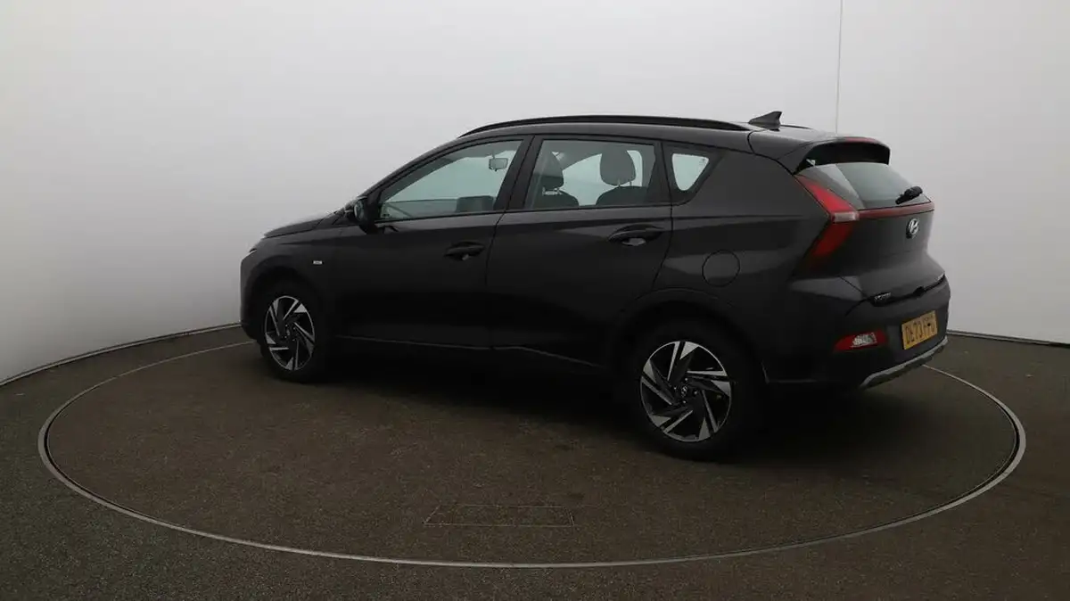 2023-hyundai-bayon-10-t-gdi-se-connect-dct-big-27
