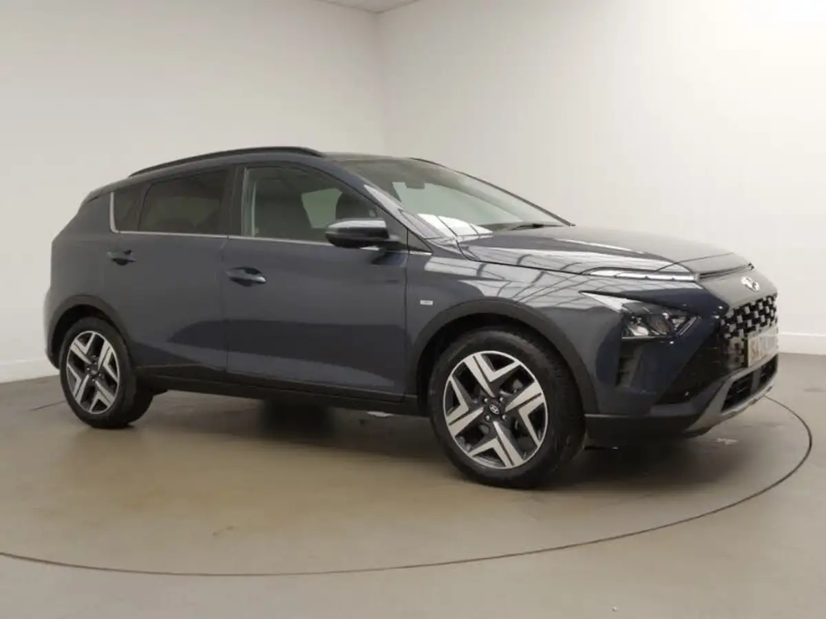 2024-hyundai-bayon-10-t-gdi-premium-120ps-48-volt-mhev-dct-big-12