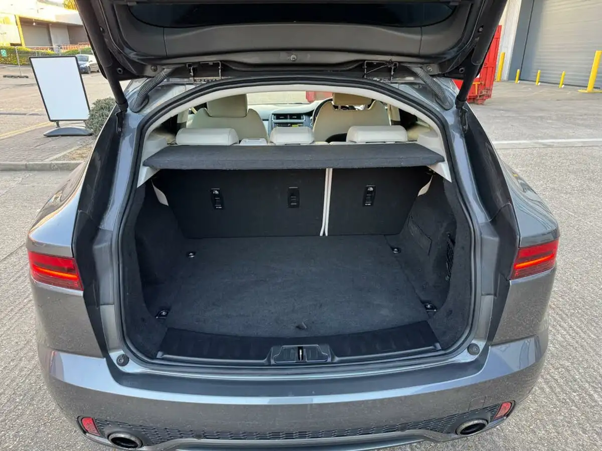 2019-jaguar-e-pace-20-i4d-r-dynamic-s-150ps-awd-auto-big-27