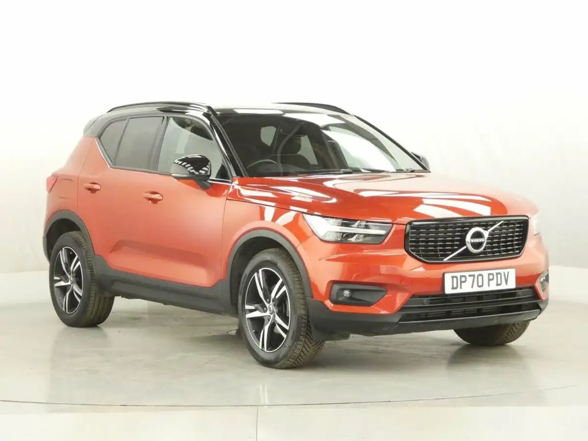 2021-volvo-xc40-15-t3-r-design-163bhp-big-1