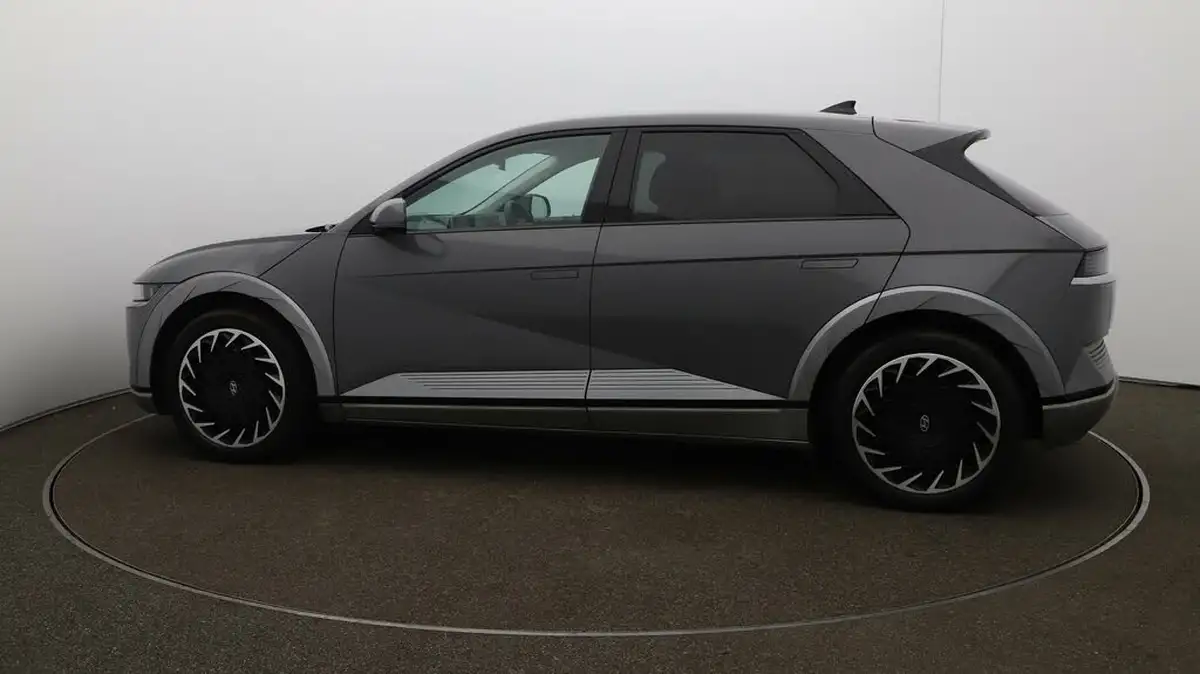 2021-hyundai-ioniq-5-e-ultimate-217ps-73kwh-rwd-big-49