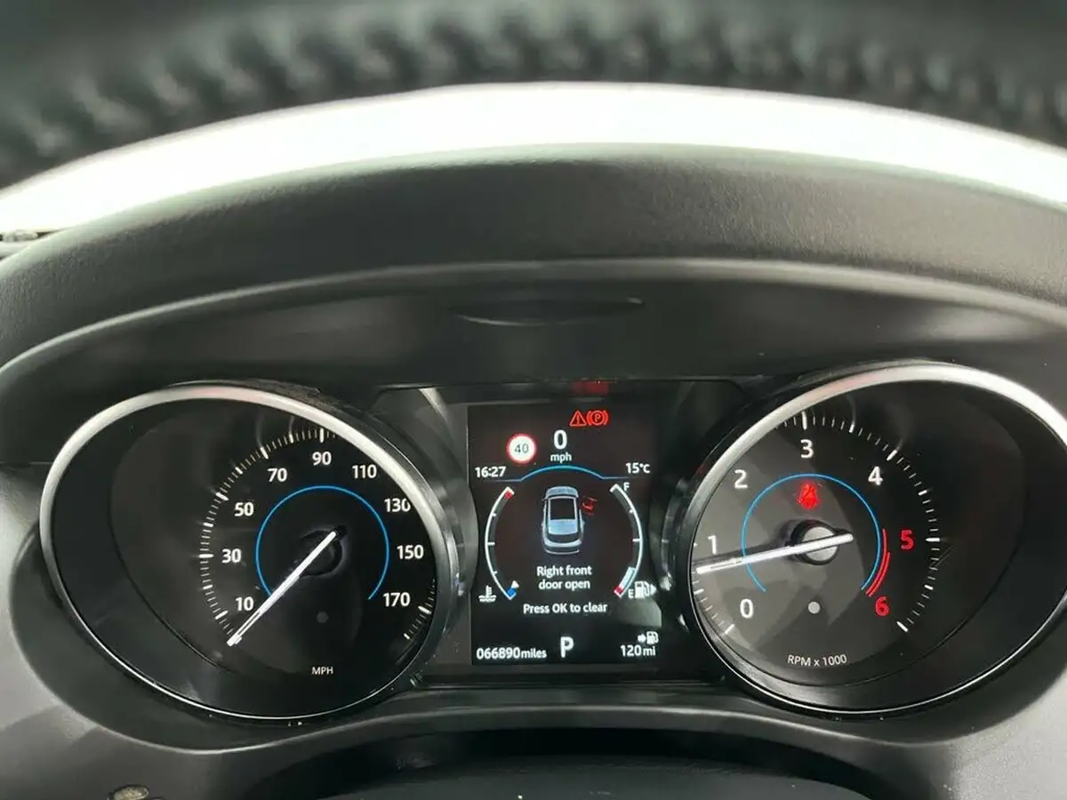 2018-jaguar-f-pace-20-i4d-r-sport-180ps-awd-auto-big-27