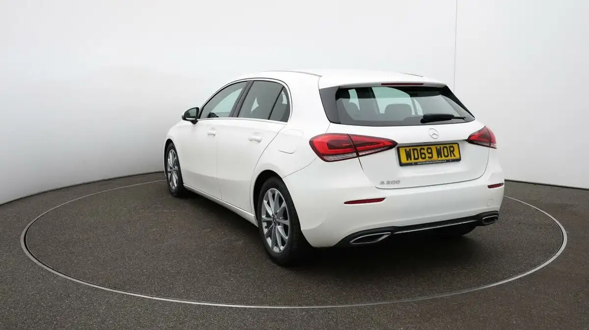 2020-mercedes-benz-a-class-13-a200-sport-hatchback-5d-7g-dct-big-52
