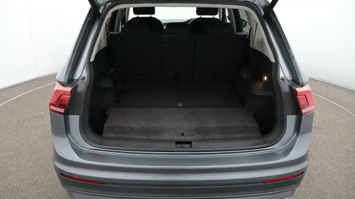 2020-volkswagen-tiguan-allspace-20tdi-match-150ps-4motion-dsg-big-17