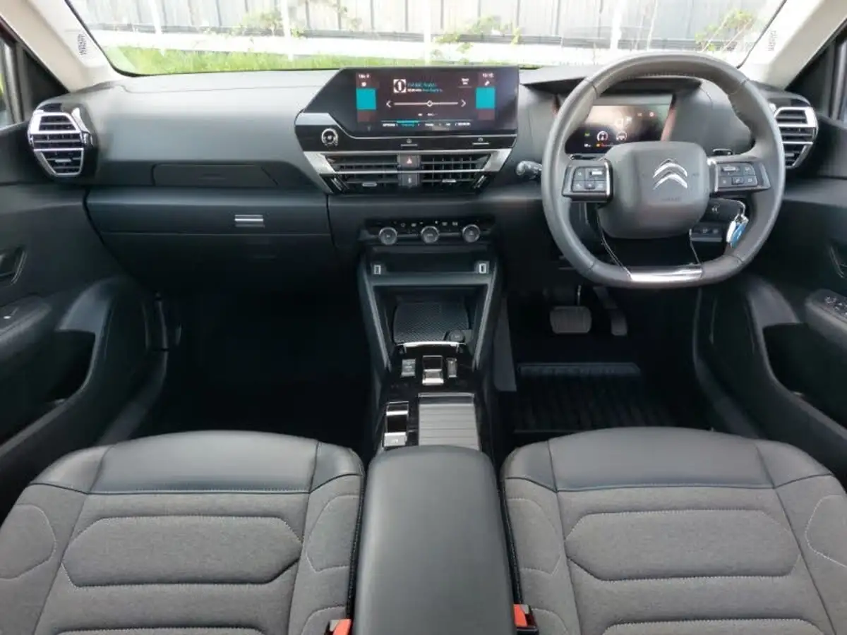 2022-citroen-c4-12-puretech-sense-plus-big-2