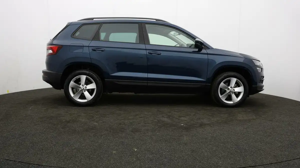 2020-skoda-karoq-15-tsi-se-dsg-big-30