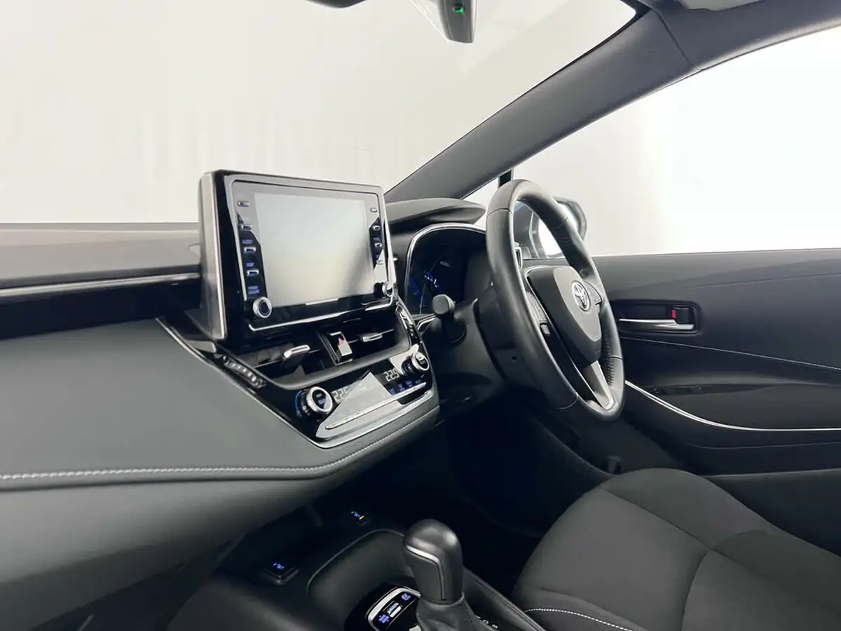 2020-toyota-corolla-18-vvt-i-design-spare-wheel-hatchback-5d-big-12