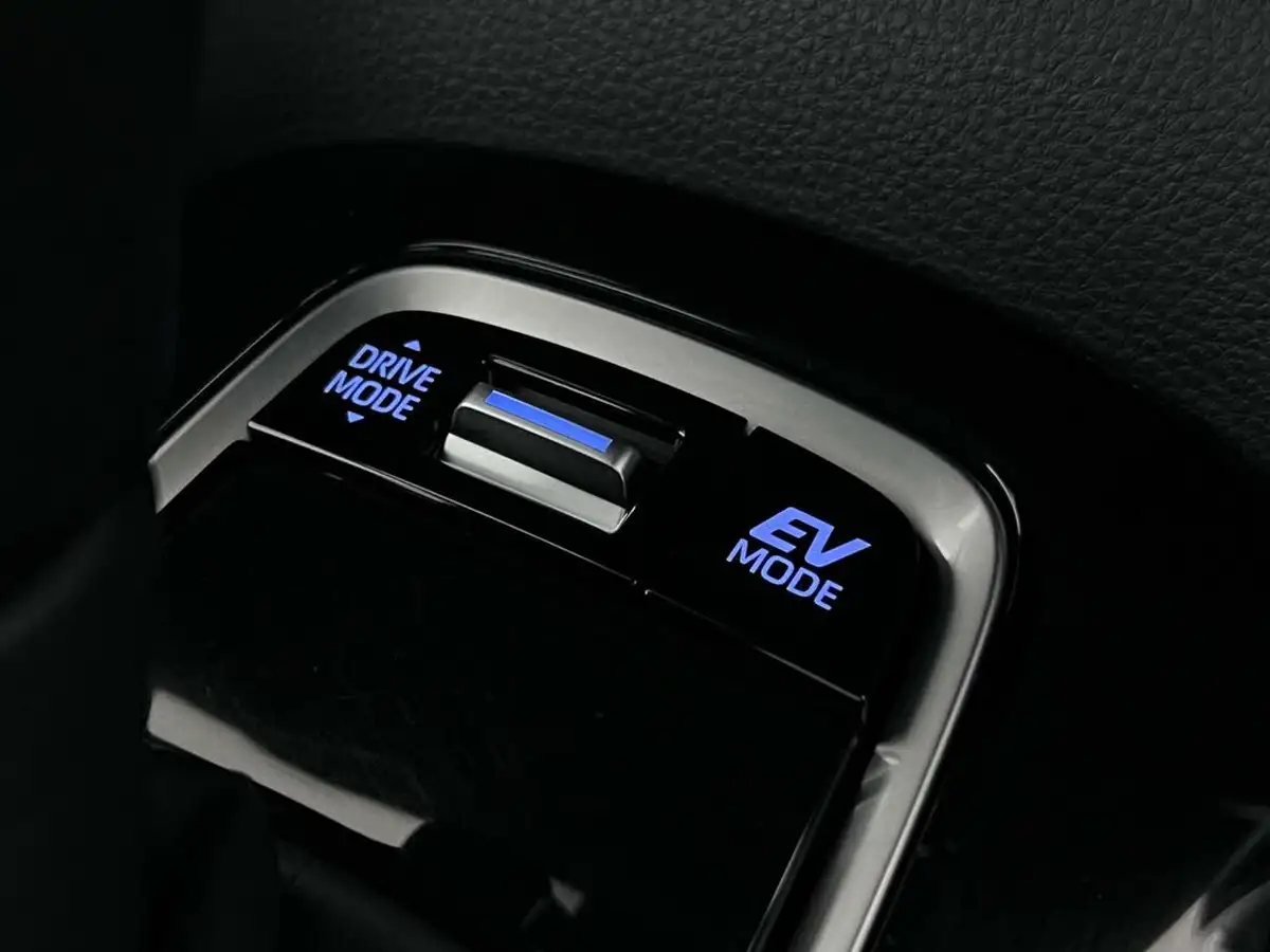 2020-toyota-corolla-18-vvt-i-design-spare-wheel-hatchback-5d-big-33