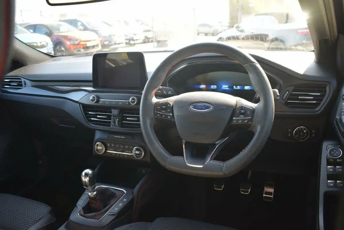 2020-ford-focus-10t-st-line-x-edition-155ps-hybrid-mhev-hatchback-big-18