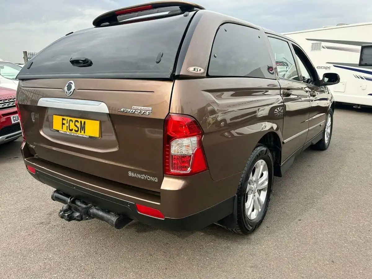 2015-kgm-ssangyong-korando-sports-20td-ex-auto-big-8