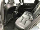 2022-volvo-xc60-20-b5-core-small-10