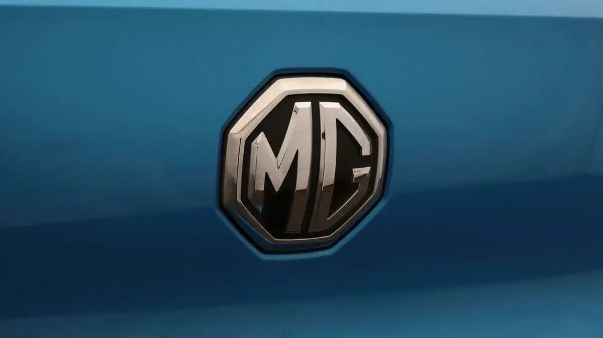 2022-mg-zs-suv-10t-gdi-exclusive-big-22
