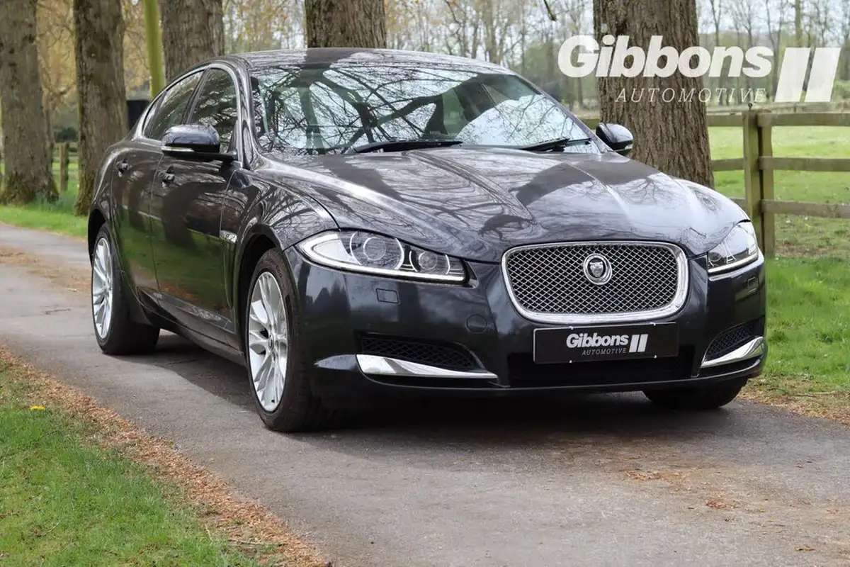 2011-jaguar-xf-22td-luxury-big-4