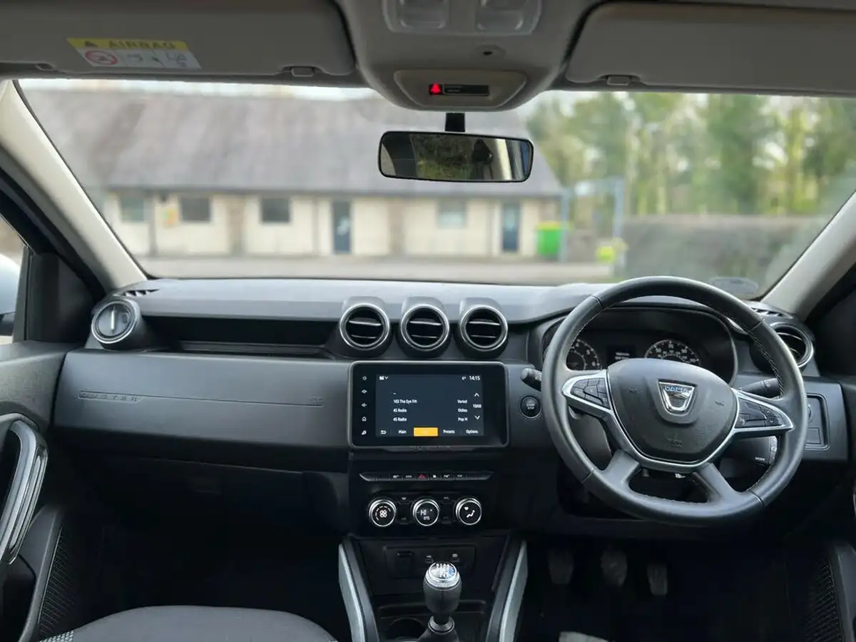 2021-dacia-duster-09-tce-prestige-big-28