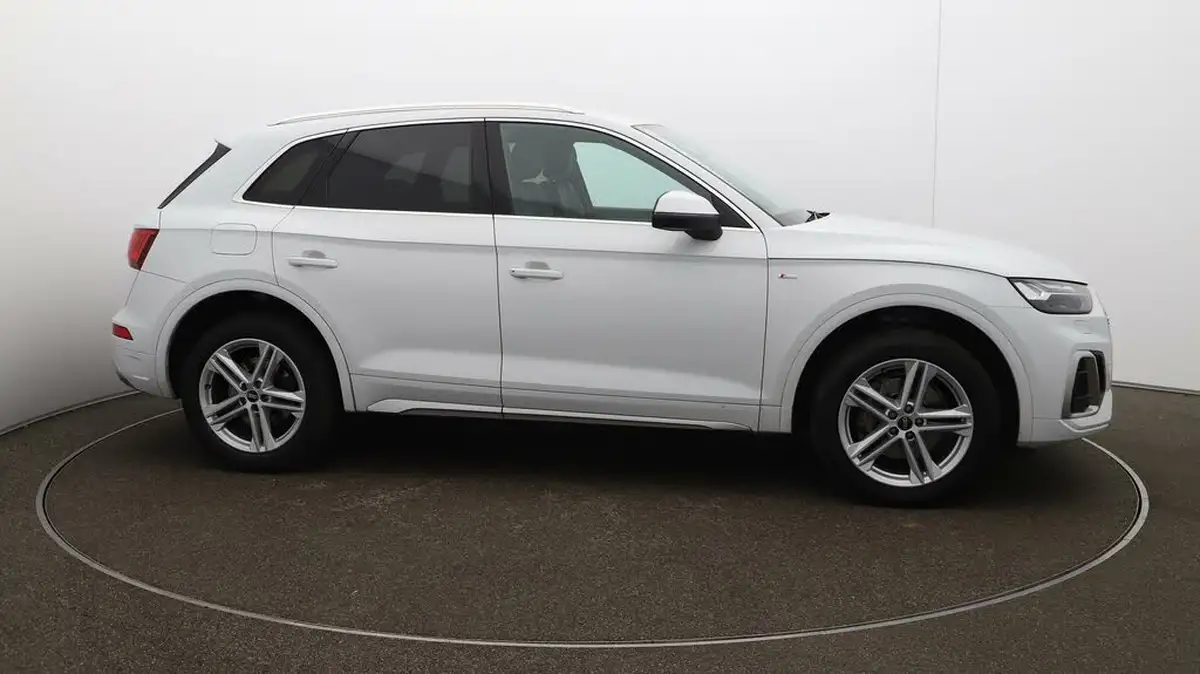 2022-audi-q5-20-45-tfsi-s-line-sportback-big-41