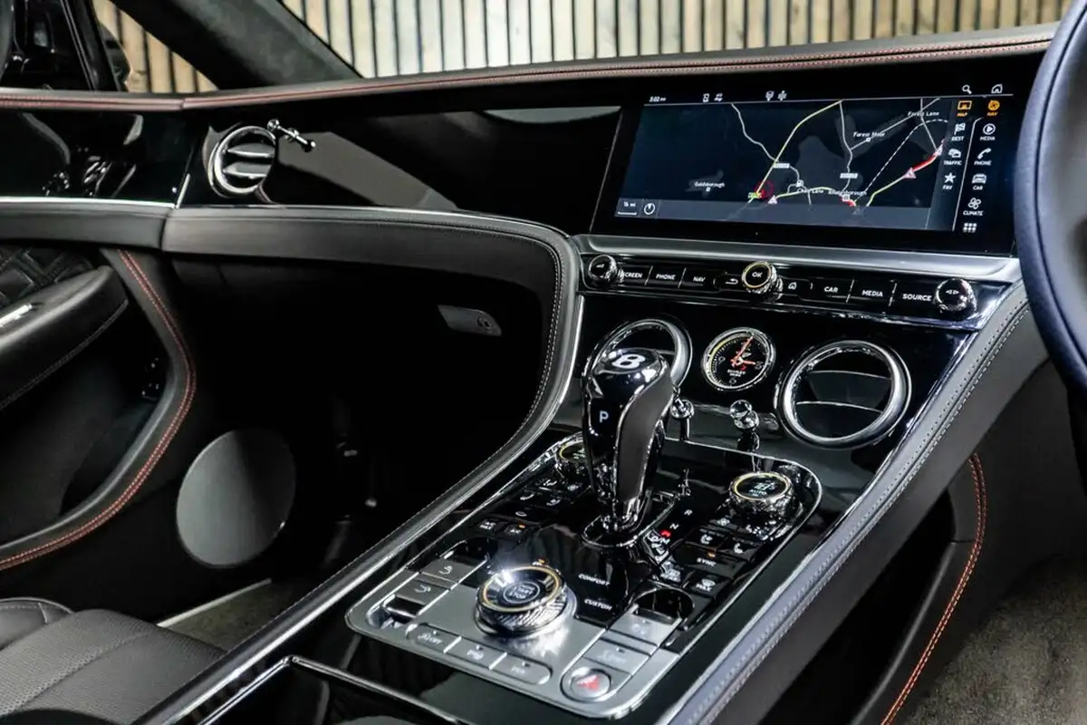 2022-bentley-continental-40-gt-v8-coupe-big-24