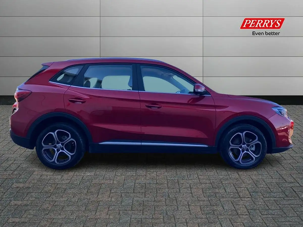 2024-mg-zs-suv-15-se-196ps-hybrid-1498cc-auto-big-2