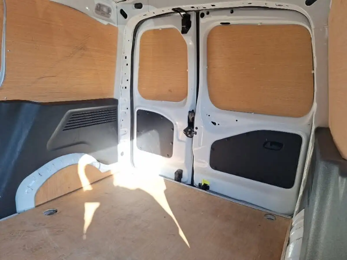 2021-vauxhall-combo-15cdti-dynamic-2300-100pseu6dt-l1h1-panel-big-5