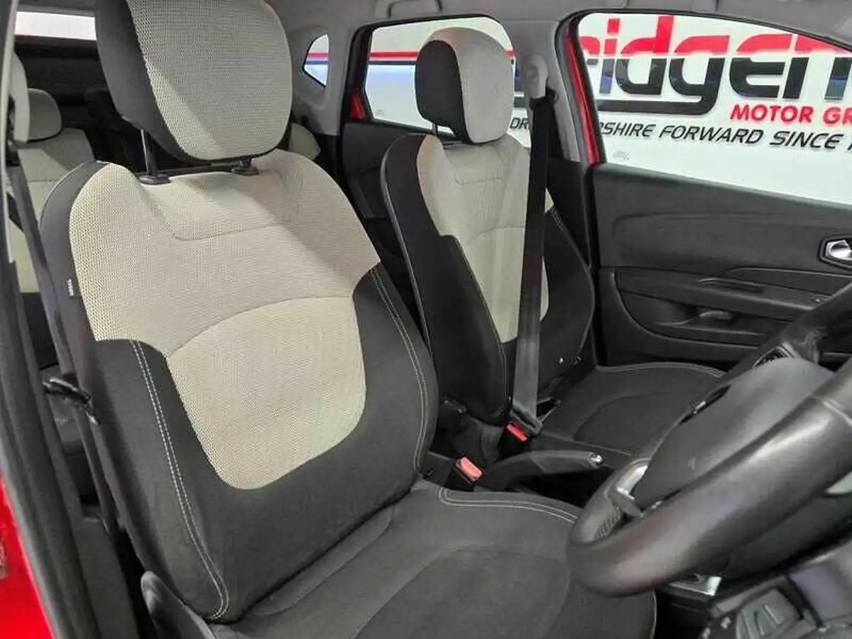 2019-renault-captur-15dci-iconic-90bhp-energy-ss-big-14