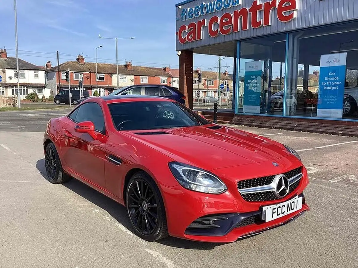 2016-mercedes-benz-slc-20-slc200-amg-line-9g-tronic-big-14