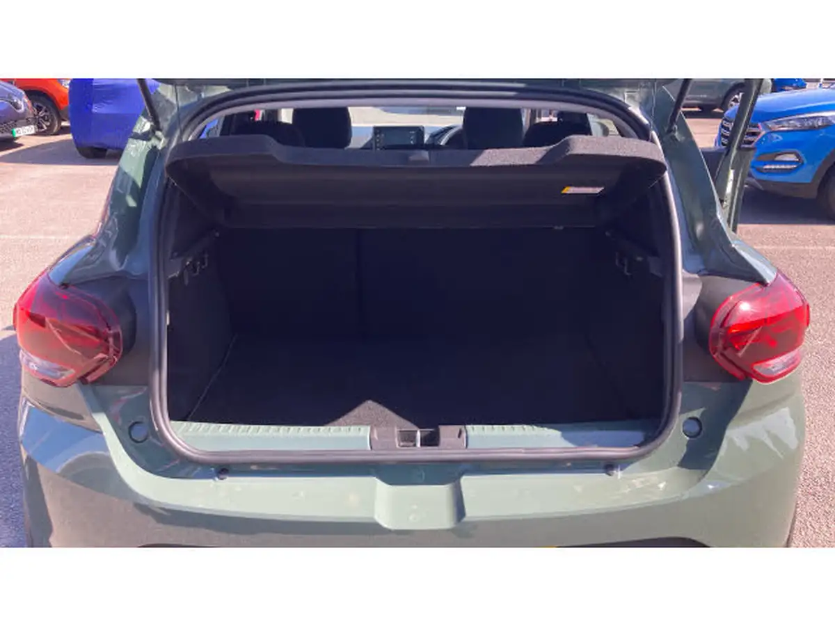 2023-dacia-sandero-stepway-10-tce-essential-90bhp-big-3