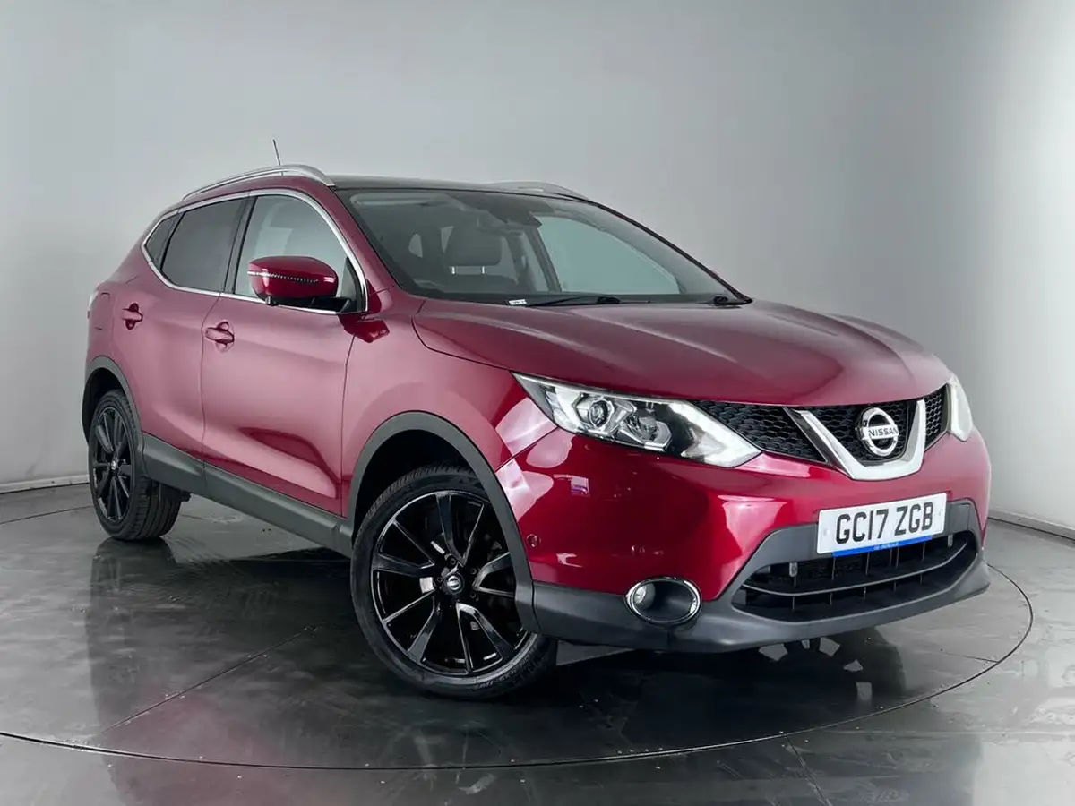2017-nissan-qashqai-12-dig-t-tekna-big-48