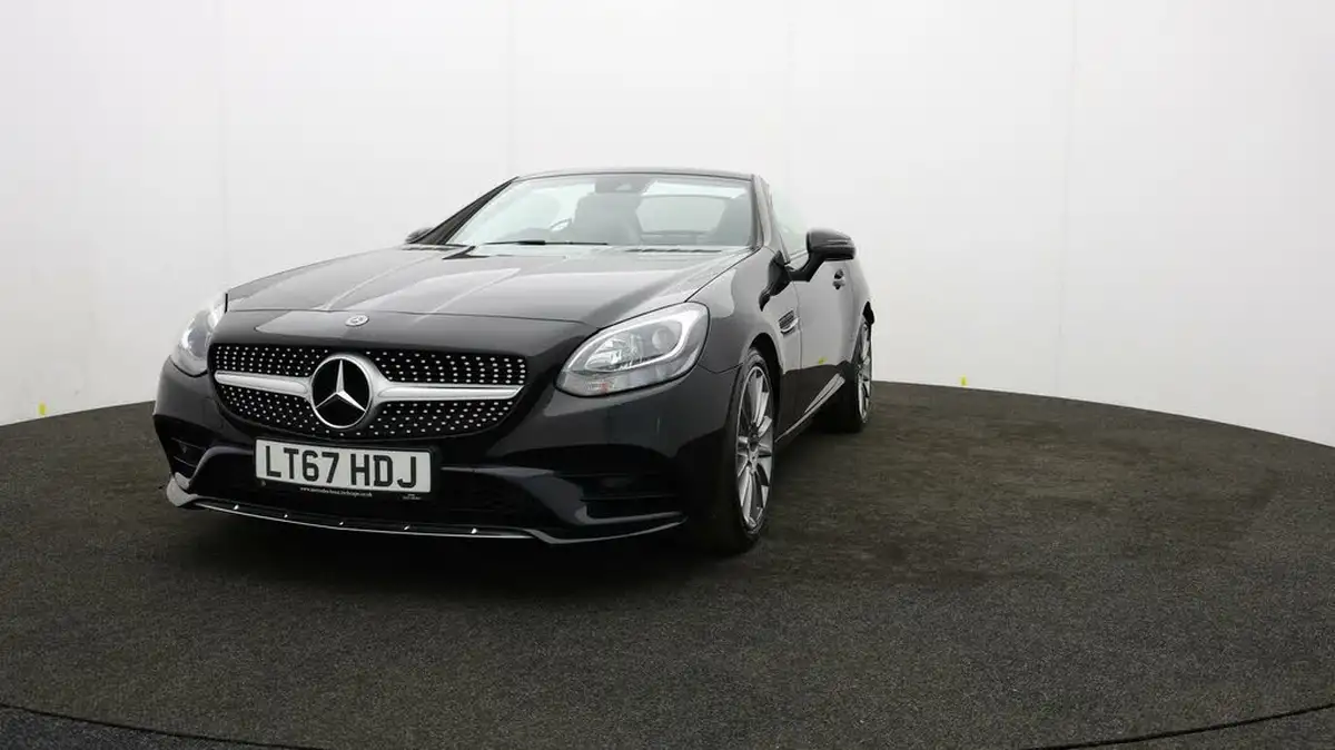 2017-mercedes-benz-slc-16-slc180-amg-line-9g-tronic-big-50