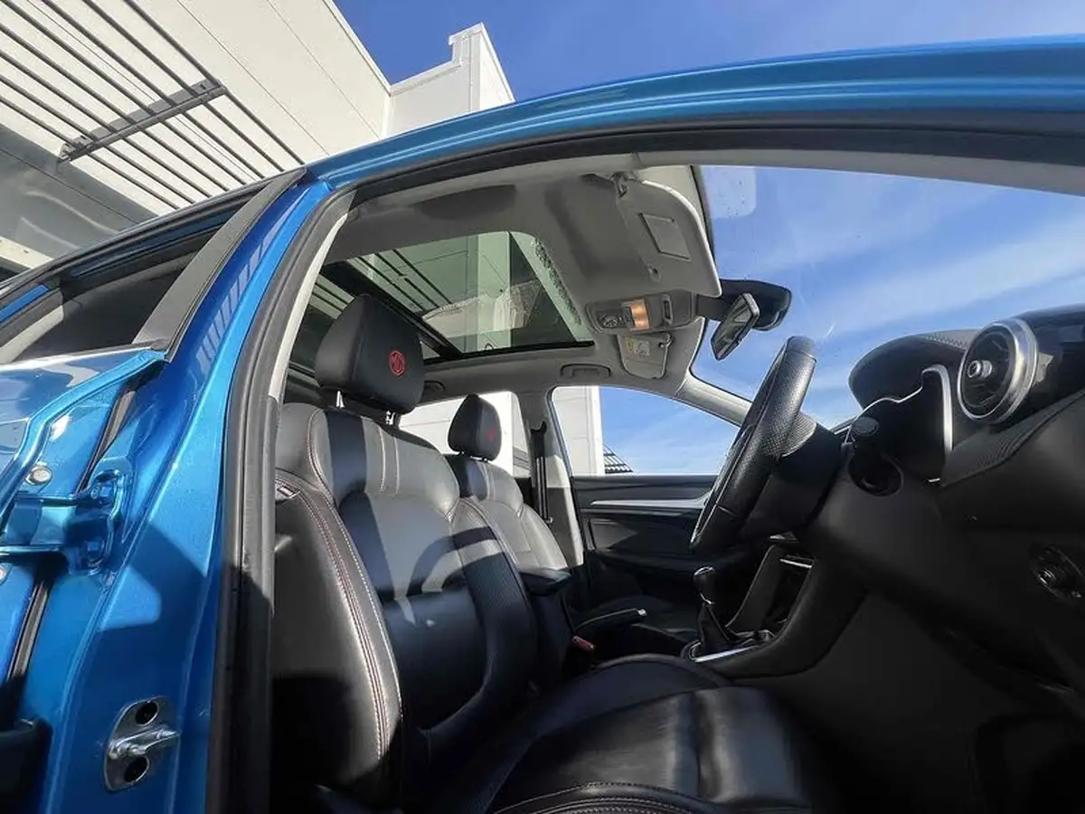 2021-mg-zs-suv-10t-gdi-exclusive-big-8