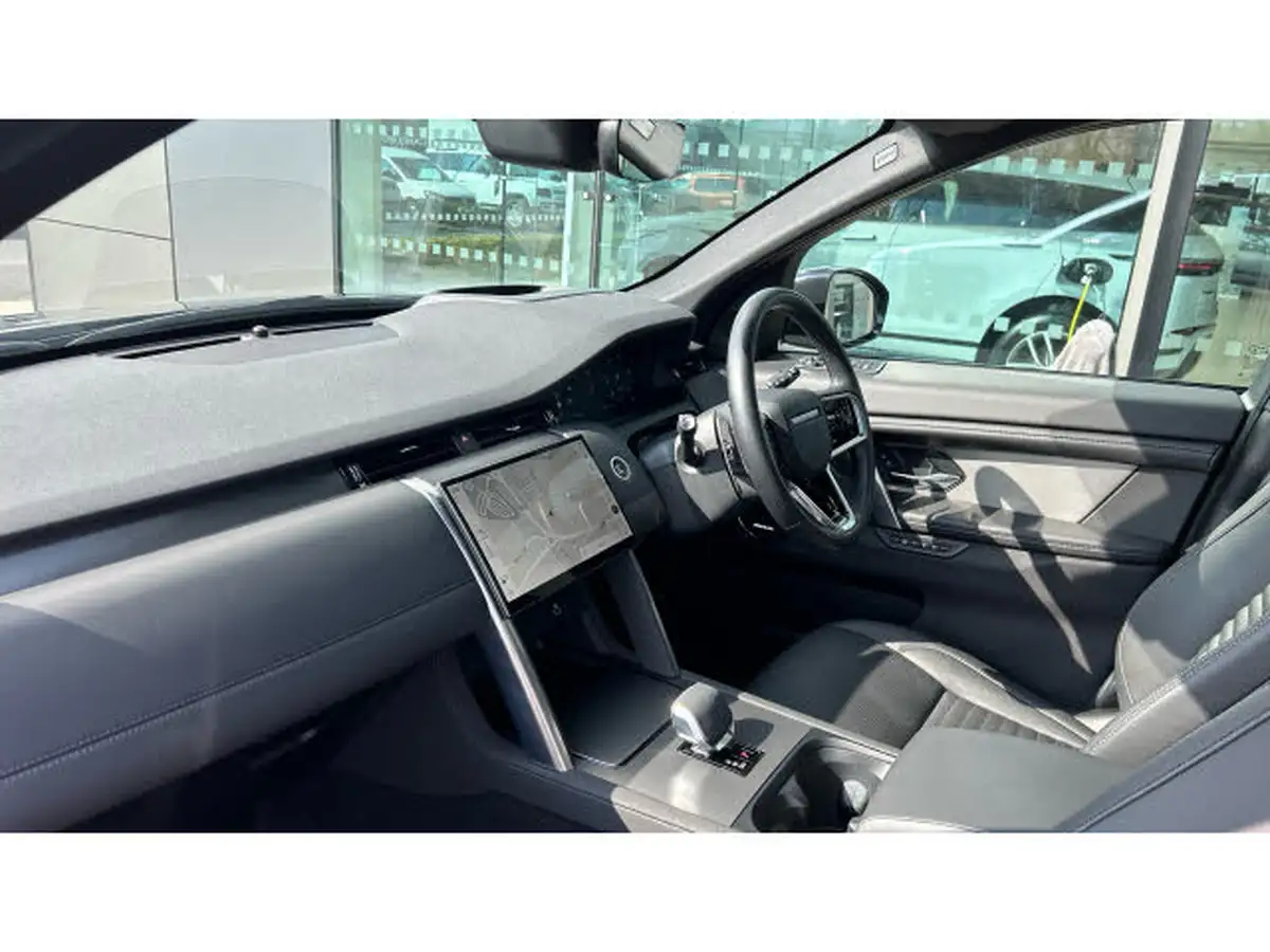 2024-land-rover-discovery-sport-20-d200-dynamic-hse-big-38