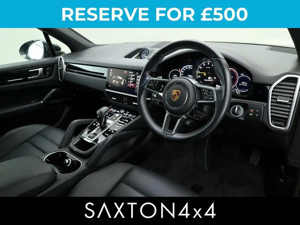 2022-porsche-cayenne-30-v6-e-hybrid-station-wagon-big-12