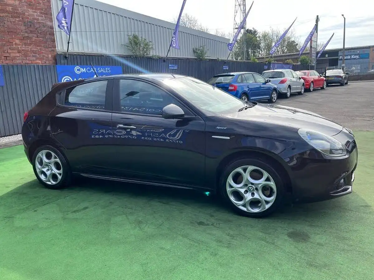 2015-alfa-romeo-giulietta-14-tb-sprint-big-1