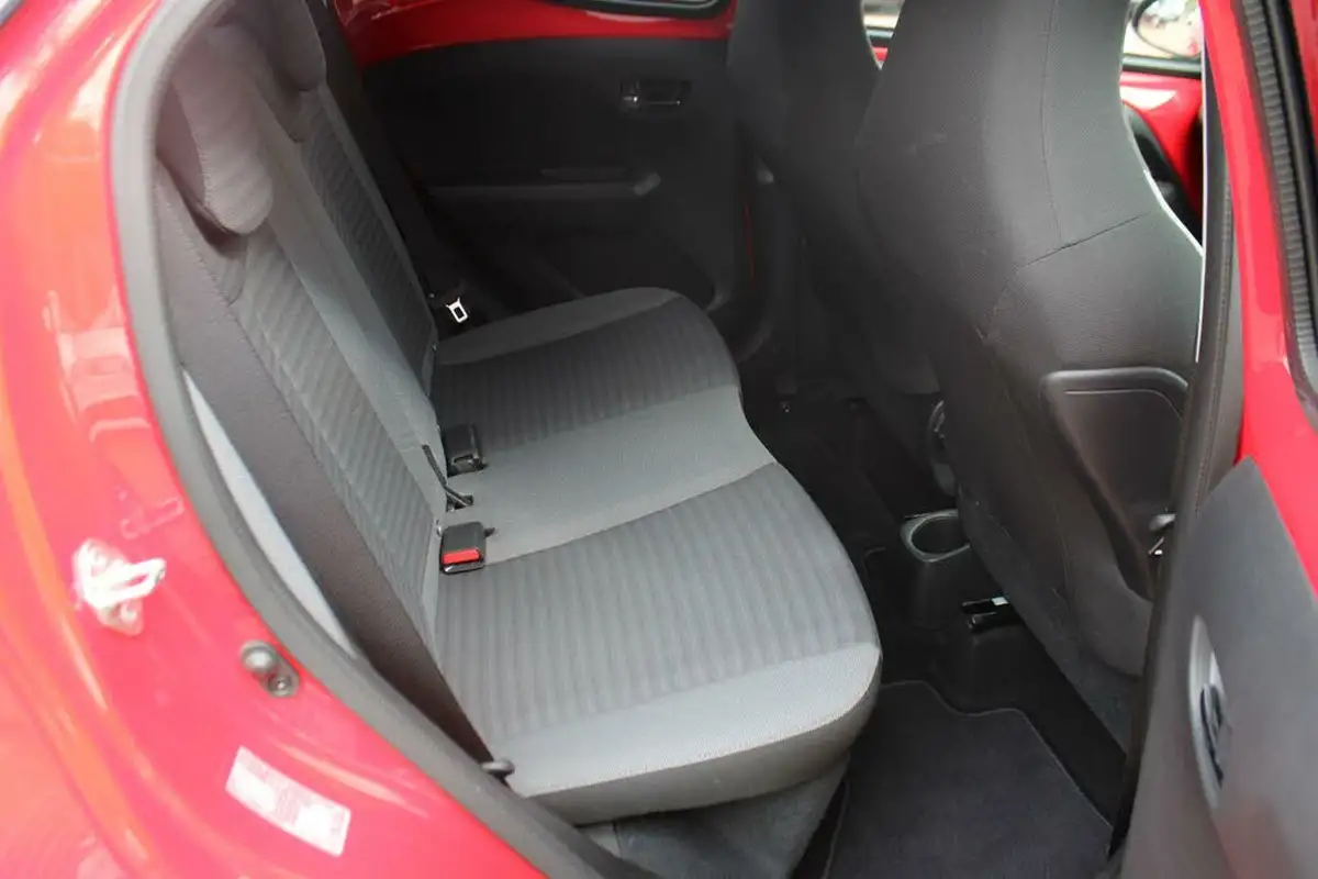 2019-toyota-aygo-10-vvt-i-x-trend-x-shift-big-15