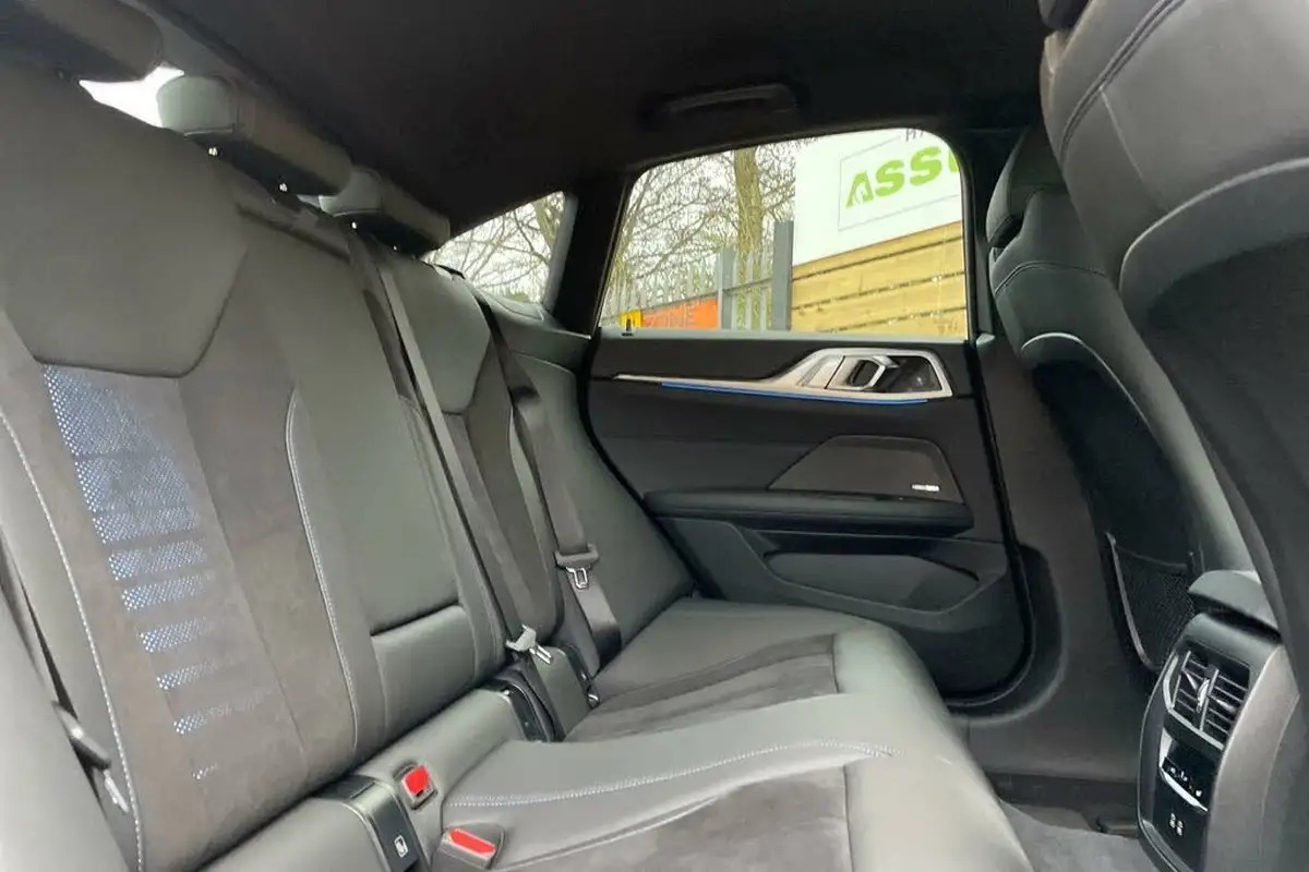 2024-bmw-i4-e-edrive40-m-sport-tech-pack-big-21