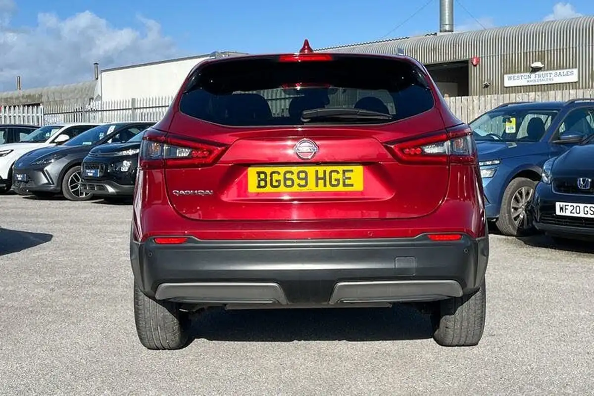 2019-nissan-qashqai-13-dig-t-n-connecta-160ps-big-38