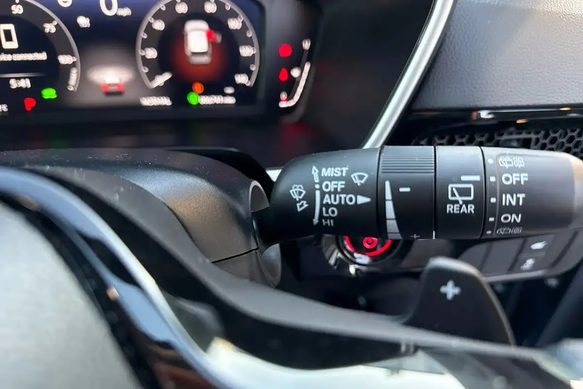 2024-honda-cr-v-20-i-mmd-advance-big-31