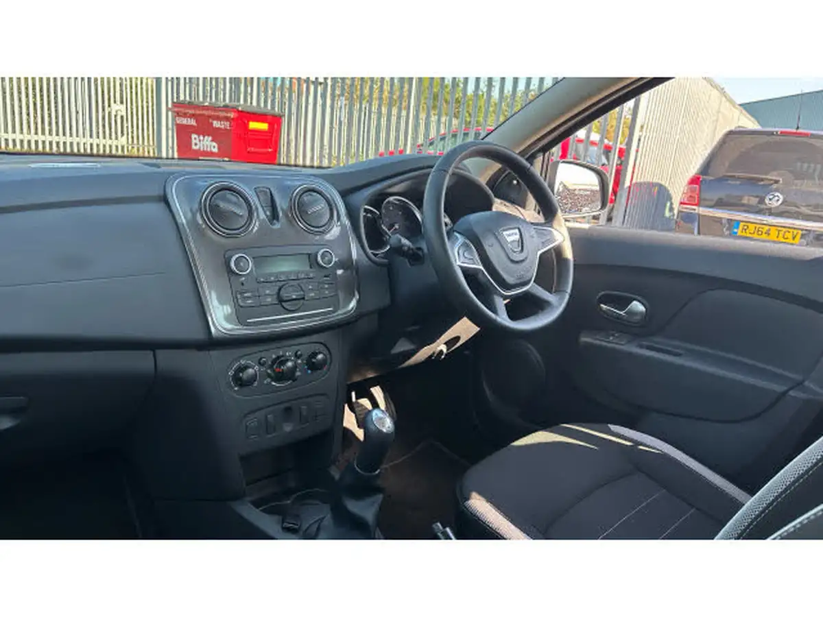 2018-dacia-sandero-stepway-09-tce-essential-big-8