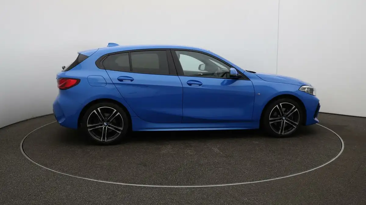 2024-bmw-1-series-15-118i-m-sport-lcp-dct-big-43