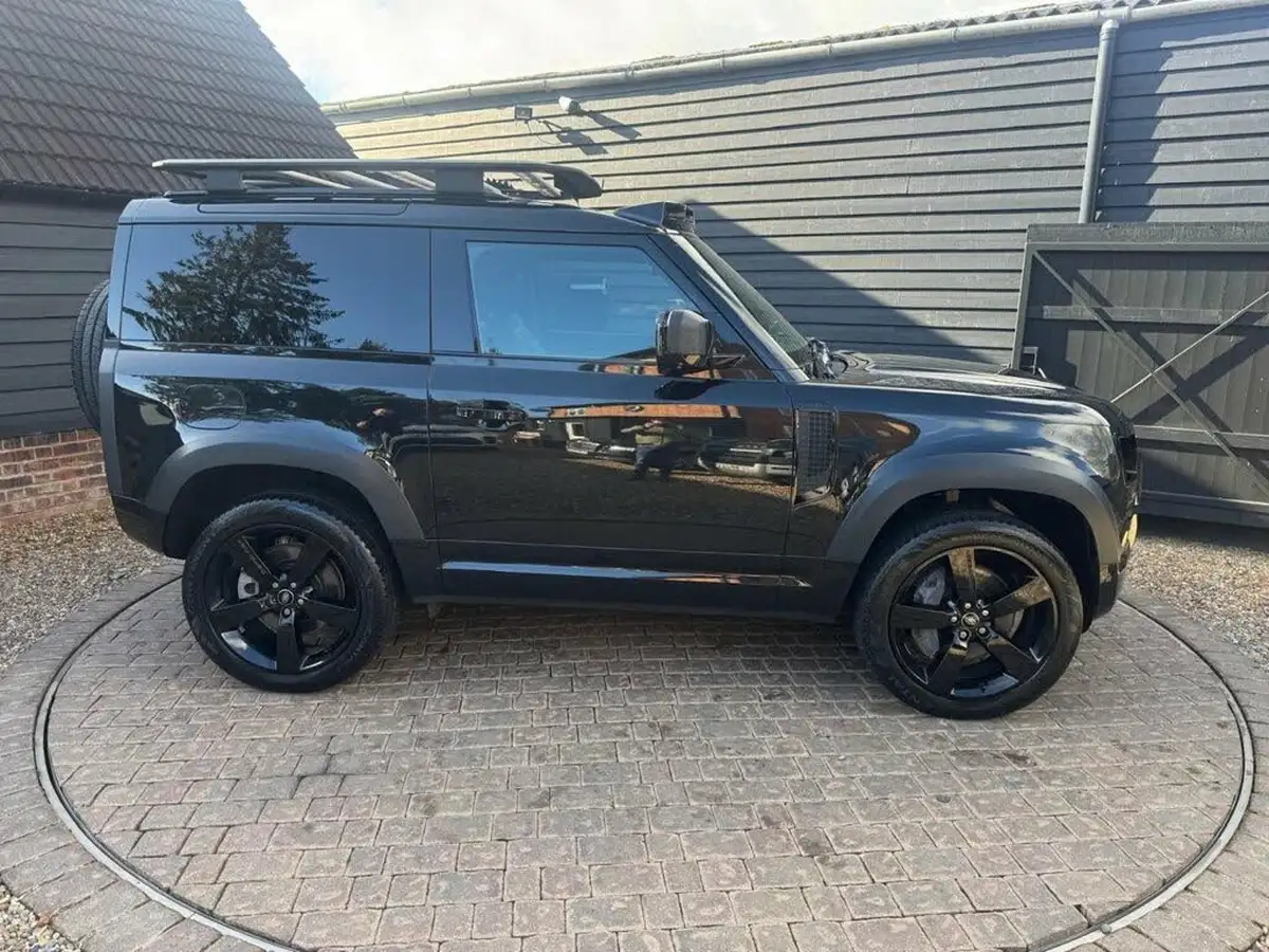 2022-land-rover-90-defender-30-d250-x-dynamic-se-big-38