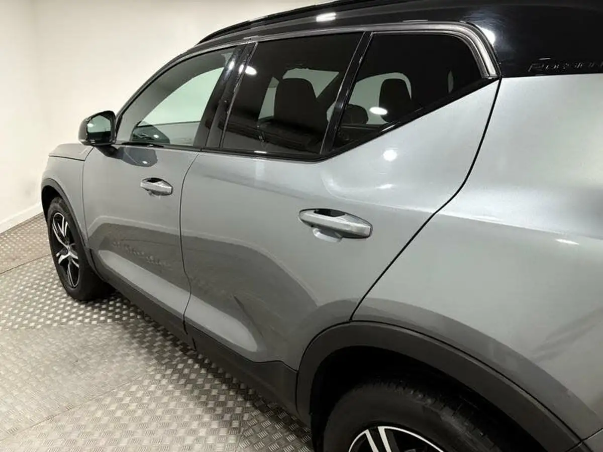 2019-volvo-xc40-20td-d3-r-design-awd-geartronic-big-40
