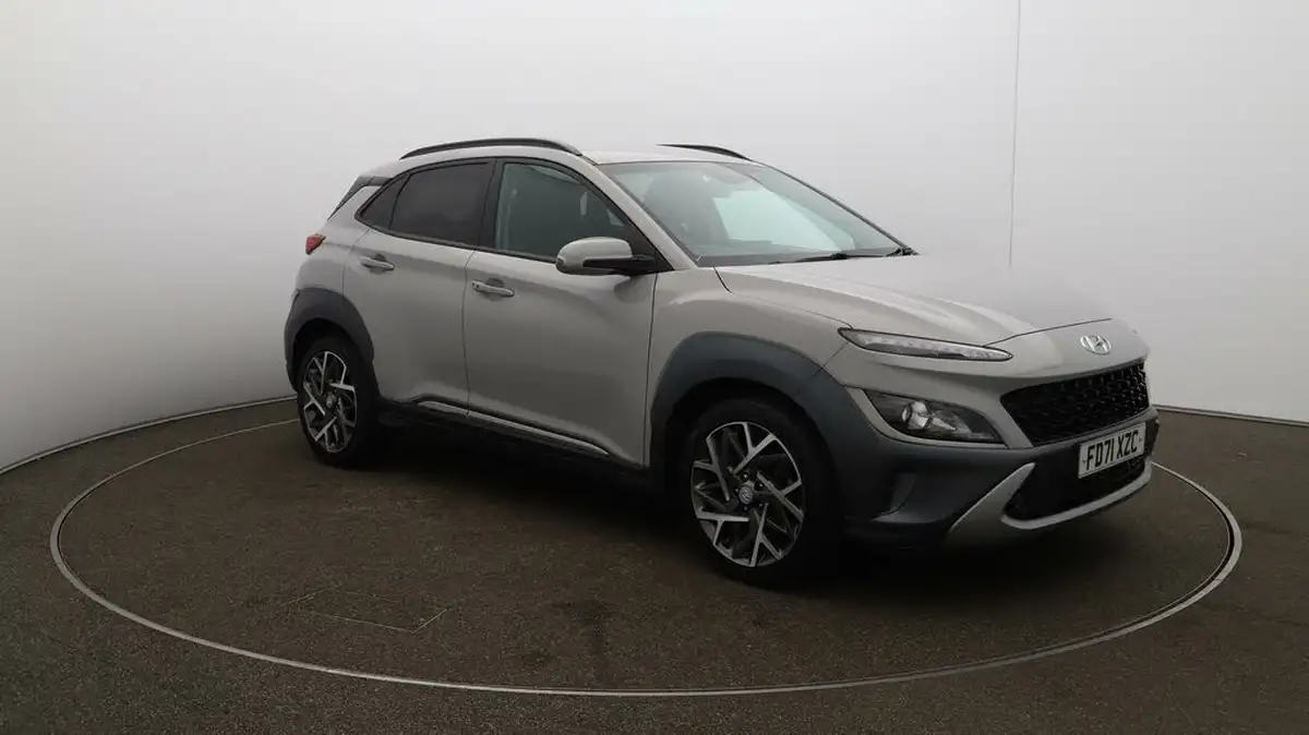 2022-hyundai-kona-16-gdi-premium-big-1